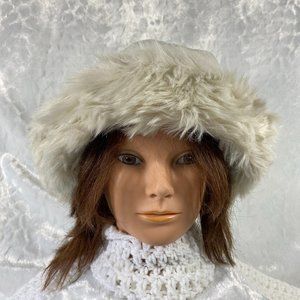 Vintage NILS sportswear faux fur bucket hat